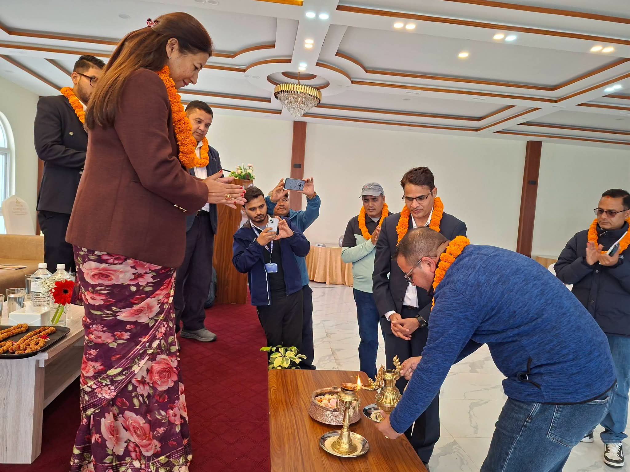 काभ्रेमा आयुर्वेद सेवाको समीक्षा तथा योजना तर्जुमा गोष्ठी सम्पन्न, धुलिखेल र भुम्लु उत्कृष्ट